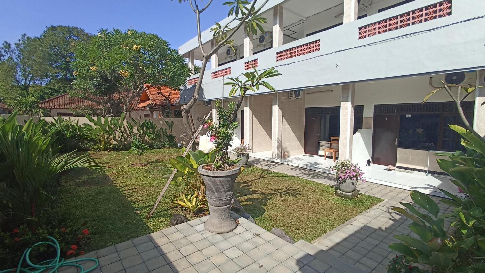 Pondok Nuri Homestay 2 ซานูร์ ภายนอก รูปภาพ