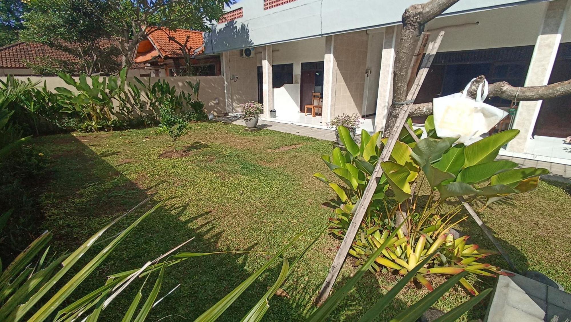 Pondok Nuri Homestay 2 ซานูร์ ภายนอก รูปภาพ